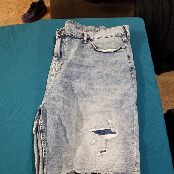 Jean Shorts - Picture 2 of 3